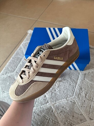 38 Beden Adidas Gazelle Indoor