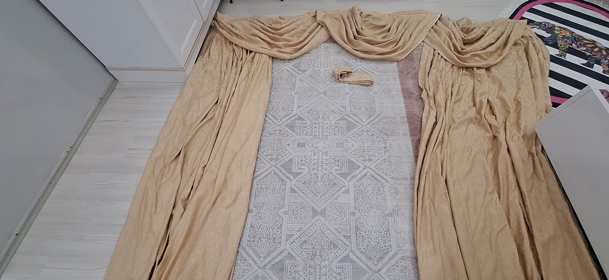 İşlemeli Bej Parlak Fon Perde - Görsel 4