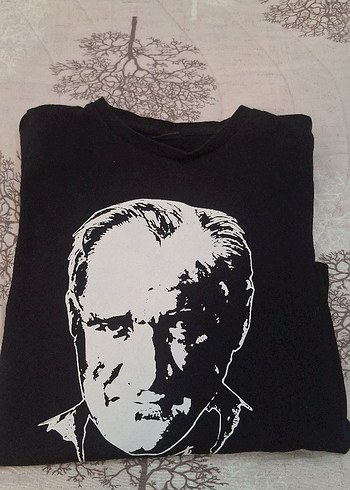 Atatürk Siyah Baskılı Uzun Kollu Sweatshirt - Görsel 3