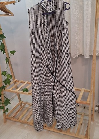 Düğmeli, V Yaka, Kolsuz ceket - Görsel 3