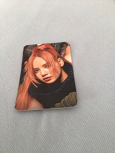 Lisa photocard