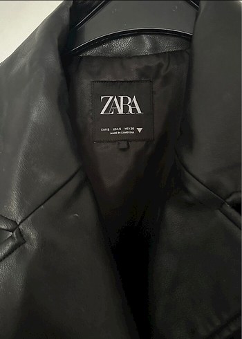 Zara Siyah Kemerli Deri Ceket - Görsel 3