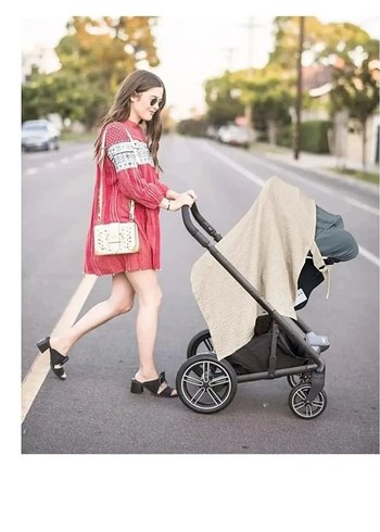 Bej Bebek Emzirme Kanguru Örtüsü - Görsel 3