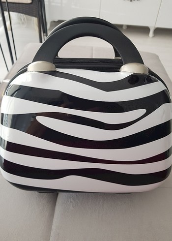 Zebra Desenli Kadın Makyaj Çantası