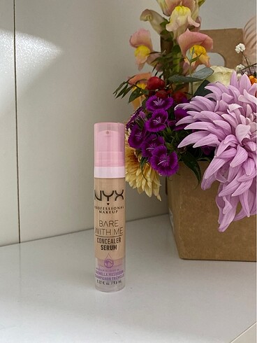 nyx bare with me kapatıcı