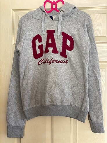 Gap gri sweatshirt bordo yazılı