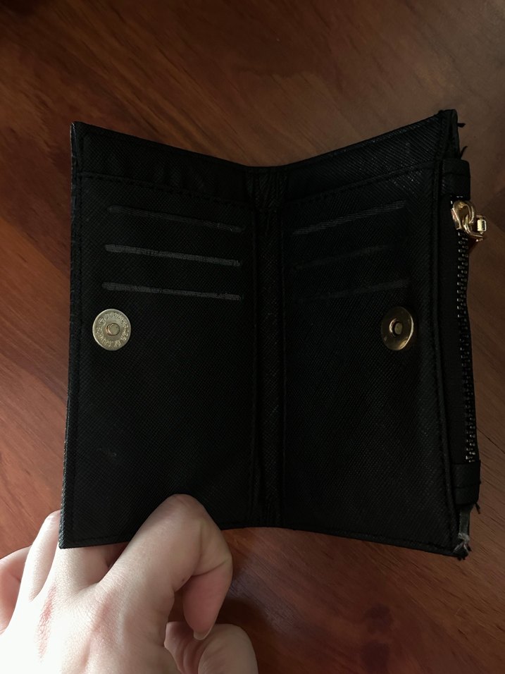 Guess cüzdan mini siyah logolu - Görsel 3