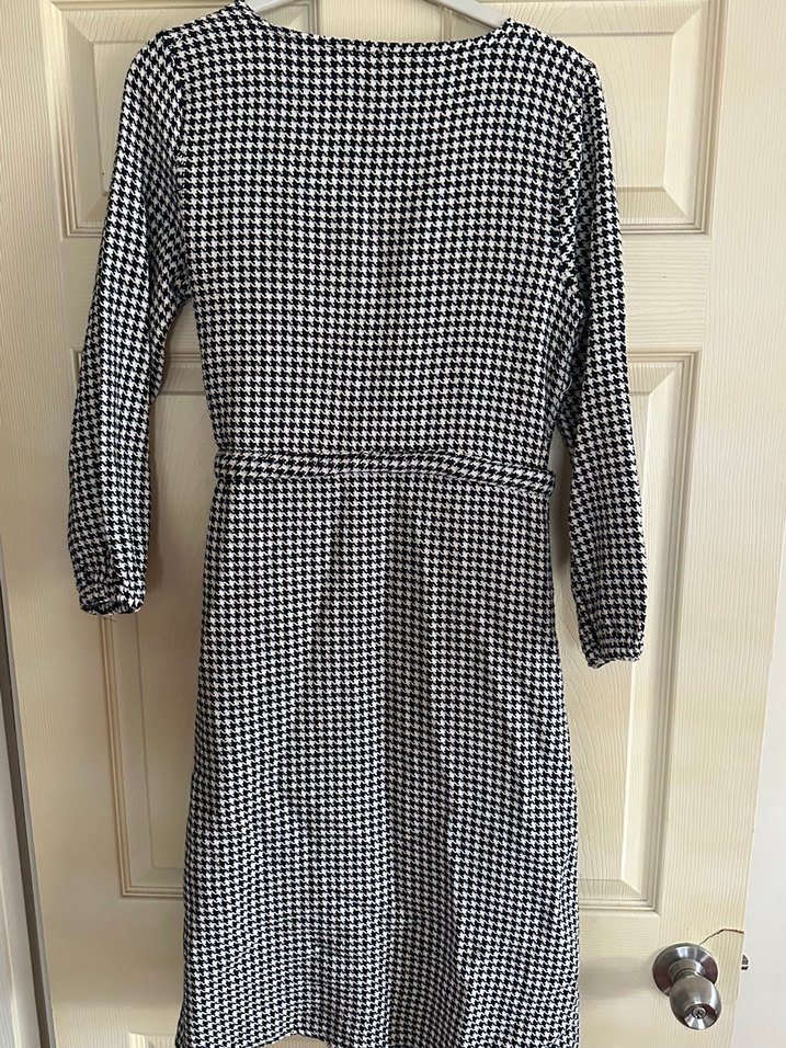 Kazayağı desenli elbise - Görsel 4