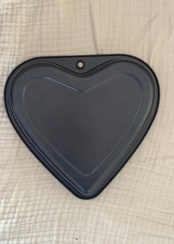 Siyah Kalp Şeklinde Kek Kalıbı - Görsel 2