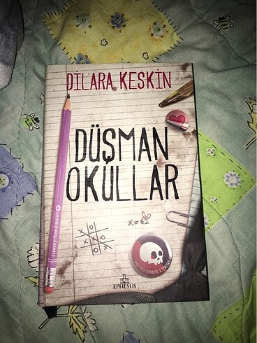 Düşman okullar