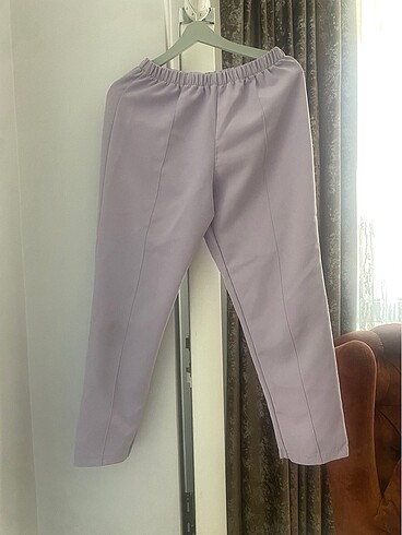 38 Beden Beli lastikli pantolon lila rengi