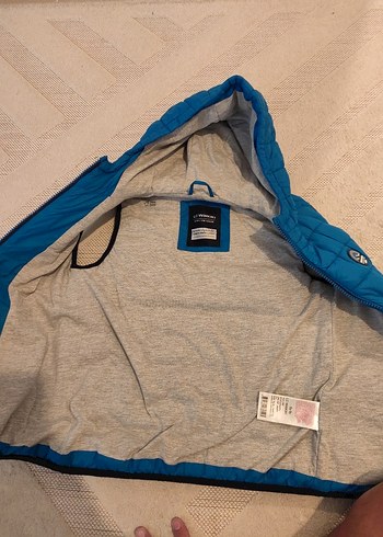 8 Yaş Beden Lc waikiki Erkek Çocuk Kapüşonlu Mavi Fermuarlı Yelek