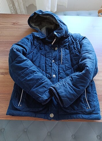 9 yas mont 