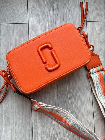 Marc Jacobs The Marc Jacobs