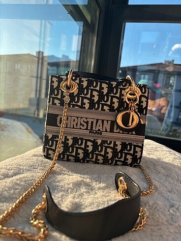 Dior Dıor