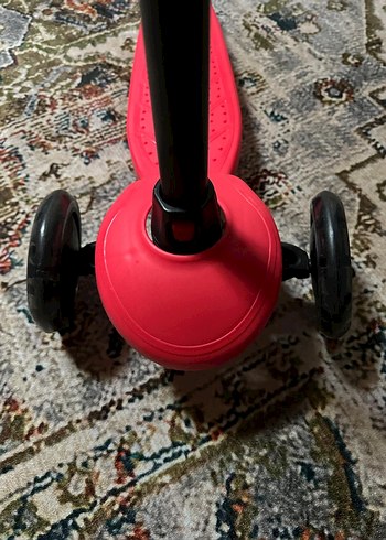 Kırmızı Çocuk Scooter'ı - Görsel 2