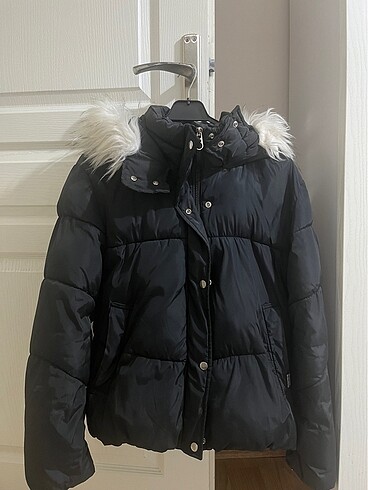 Bershka siyah mont