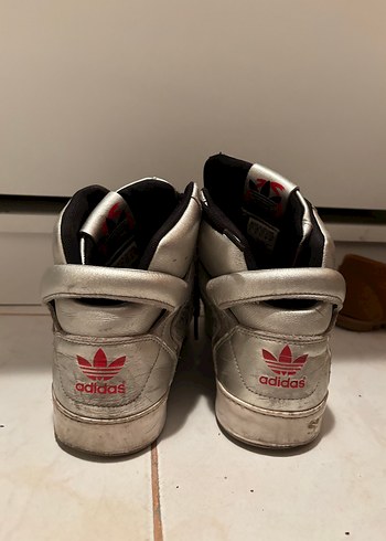 Adidas spor ayakkabısı - Görsel 4