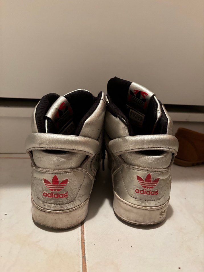 Adidas spor ayakkabısı - Görsel 4