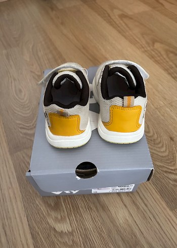 Erkek Çocuk Beyaz aslan Baskılı Spor Ayakkabı - Görsel 3