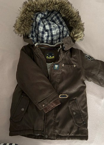 Kürklü Kapüşonlu Kahverengi Erkek Çocuk Mont - Görsel 4