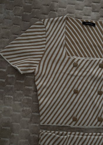 Düğmeli Çizgili Mini Kadın takım - Görsel 3