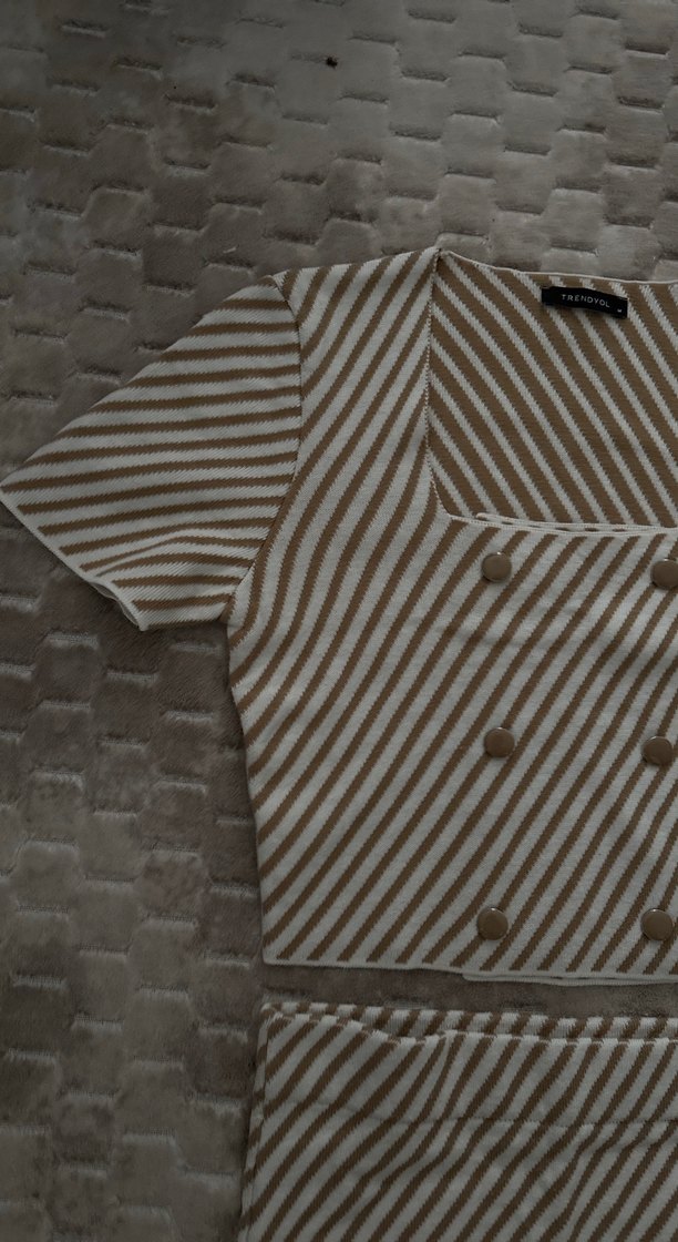 Düğmeli Çizgili Mini Kadın takım - Görsel 3