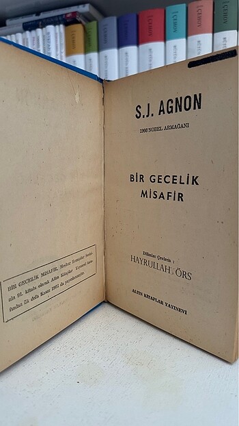  Beden Bir Gecelik Misafir (Ciltli) Agnon