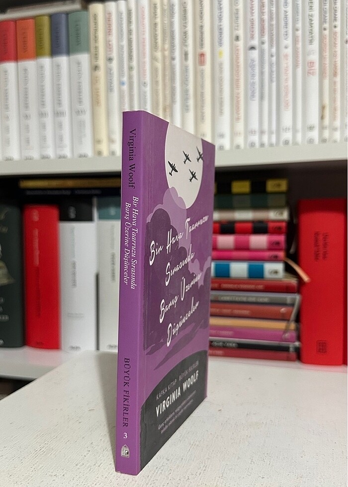 Virginia Woolf - Bir Hava Taarruzu Sırasında Barış Üzerine Düşün - Görsel 2