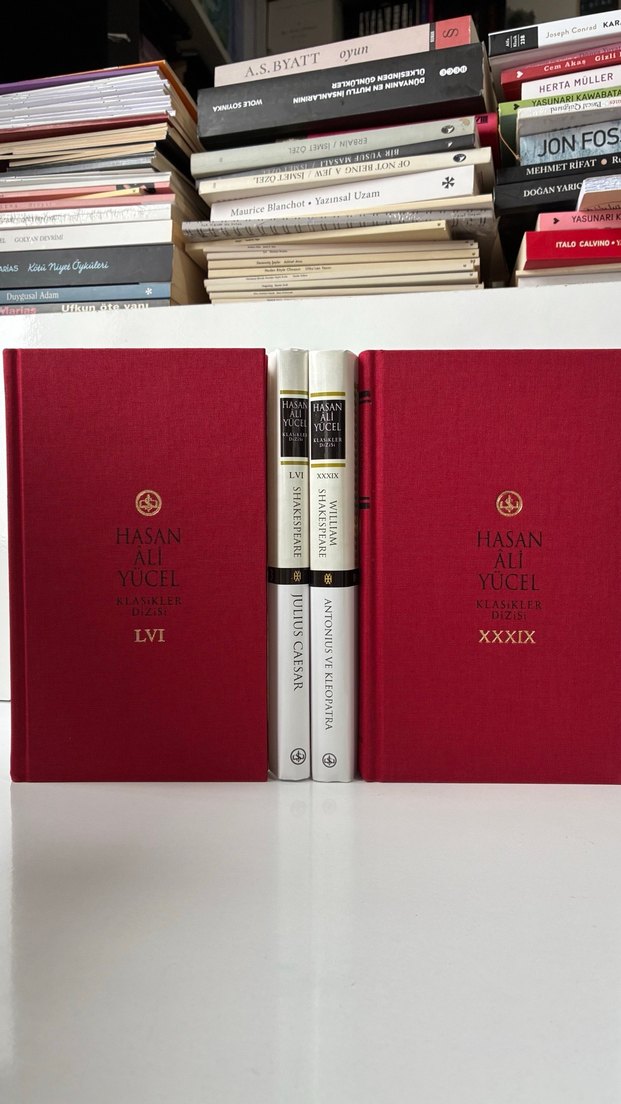 William Shakespeare: Julius Caesar & Antonius ve Kleopatra - Görsel 2