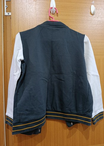 Kolej hırka - Görsel 2