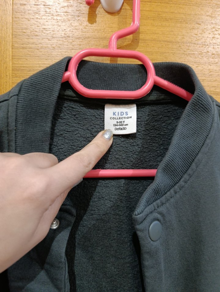 Kolej hırka - Görsel 3