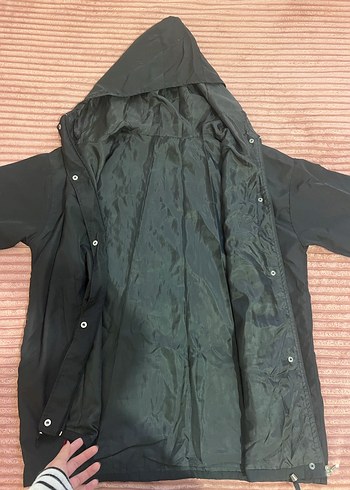 The North Face Siyah Kapüşonlu Yağmurluk - Görsel 2