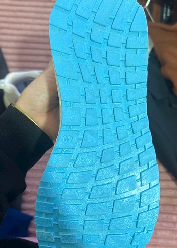 Beyaz Bağcıklı yüksek taban Spor Ayakkabı - Görsel 3