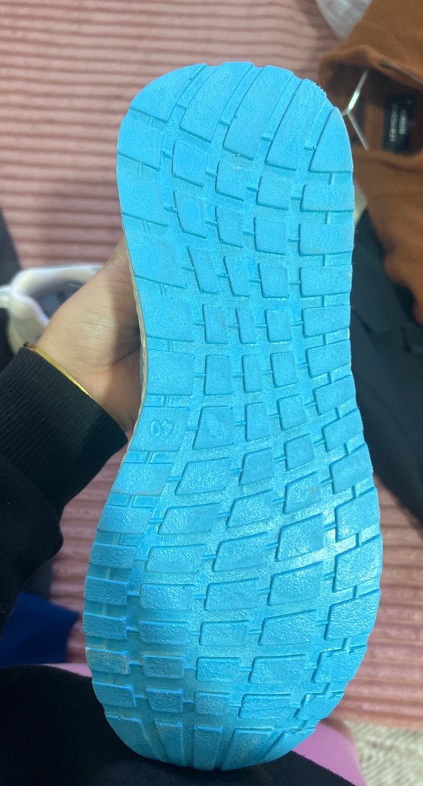 Beyaz Bağcıklı yüksek taban Spor Ayakkabı - Görsel 3