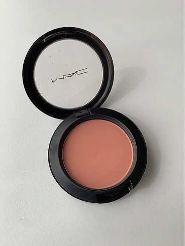 MAC Melba Allık