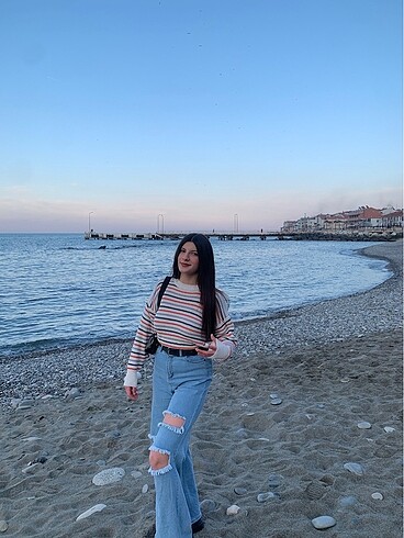 Magza Uzun yırtık pantolon