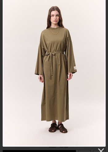 Suud Collection Manuka OVERSIZE UZUN RAHAT ELBİSE HAKİ
