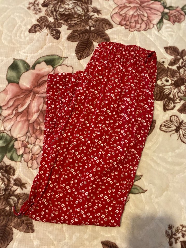 Kadın Kırmızı Çiçekli Uzun Tulum - Görsel 3