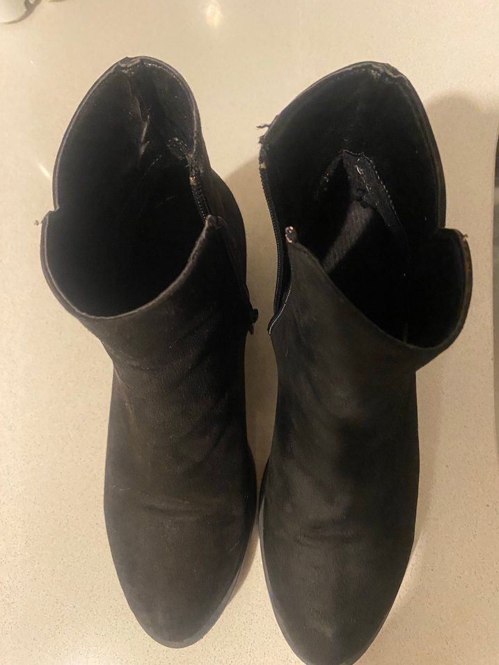Siyah Süet Dolgu Topuklu Fermuarlı Kadın Bot - Görsel 4