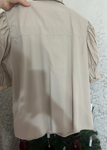 Bej Düğmeli Kısa Kollu  Gömlek - Görsel 3