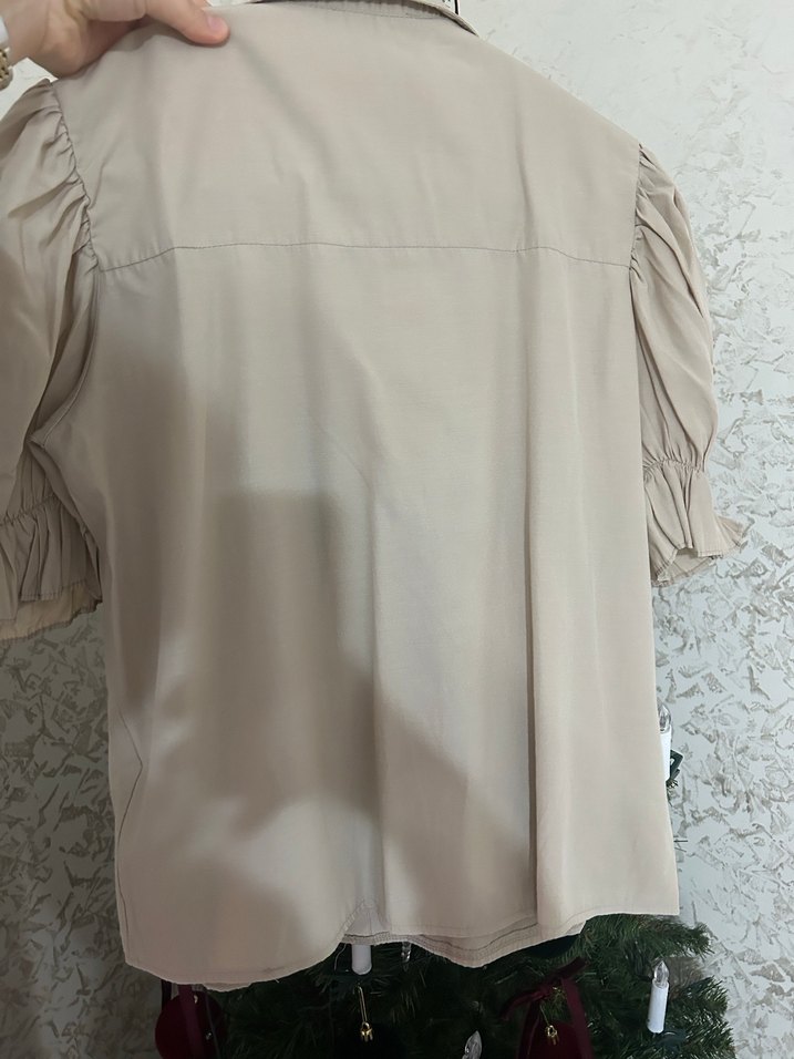 Bej Düğmeli Kısa Kollu  Gömlek - Görsel 3