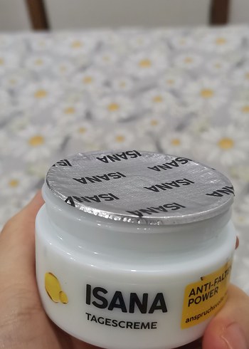 ISANA Q10 Kırışıklık Karşıtı Gece ve Gündüz Kremi - Görsel 5