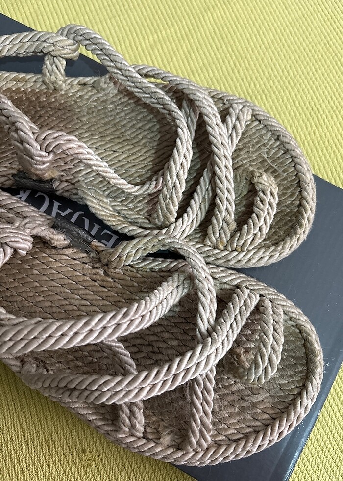 Hasır sandalet - Görsel 2