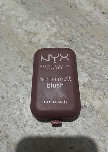 NYX