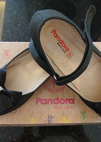 Pandora 32
