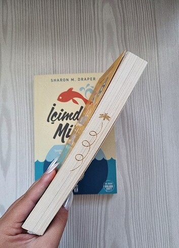 Beden Renk İçimdeki Müzik ve İçimdeki Melodi Çocuk kitabı