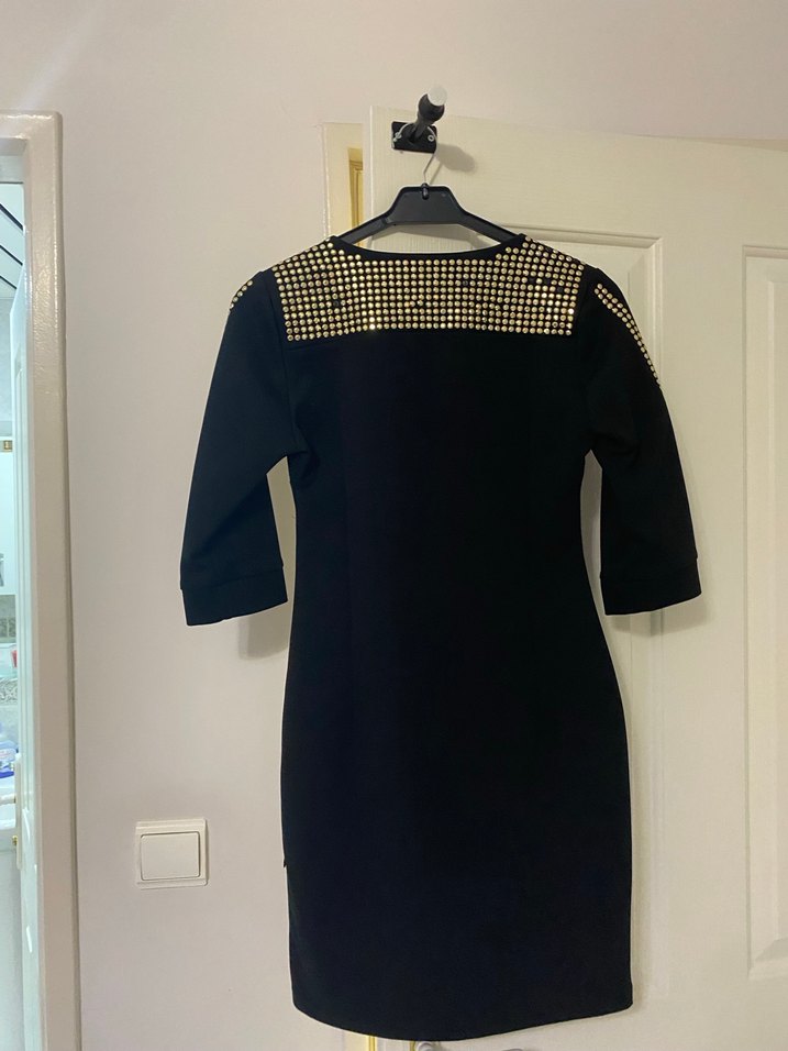 Siyah V Yaka Midi Kadın Elbise - Görsel 2