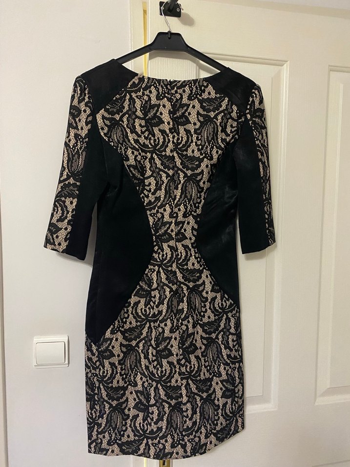 Dantel Detaylı Siyah Midi Elbise - Görsel 2