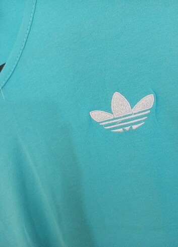 Adidas Adidas t-shirt 